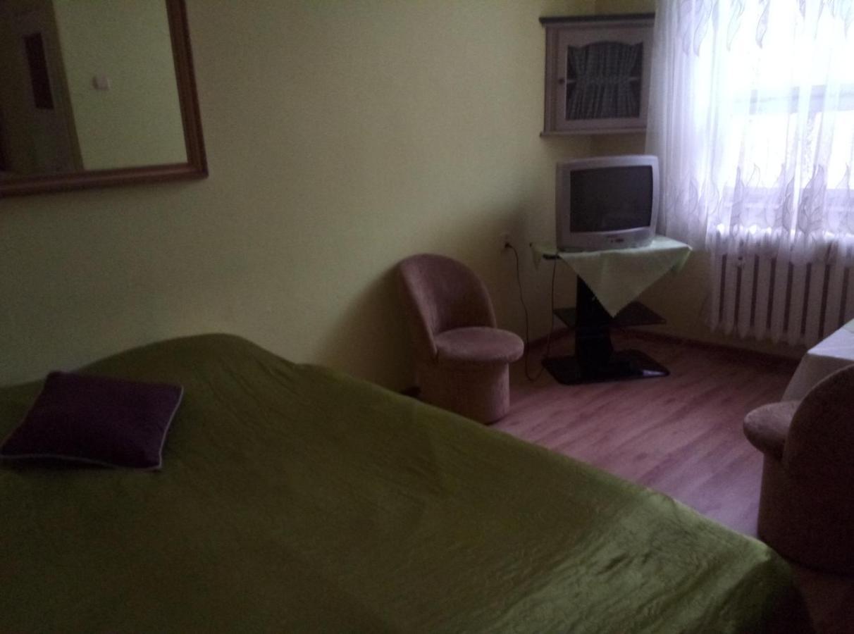 Zajazd Grodek Bujak Robert Naclegi I Restauracja Grodkow  Kültér fotó