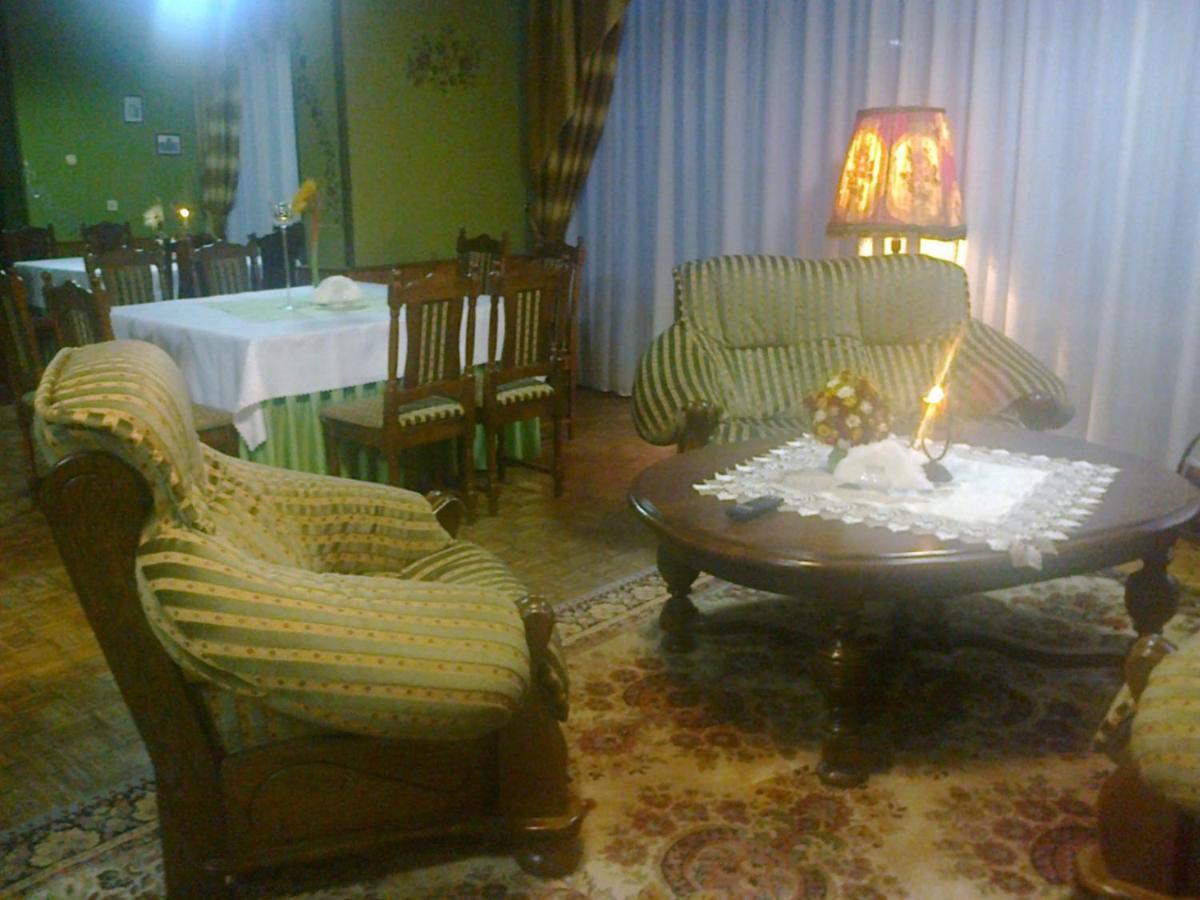Zajazd Grodek Bujak Robert Naclegi I Restauracja Grodkow  Kültér fotó